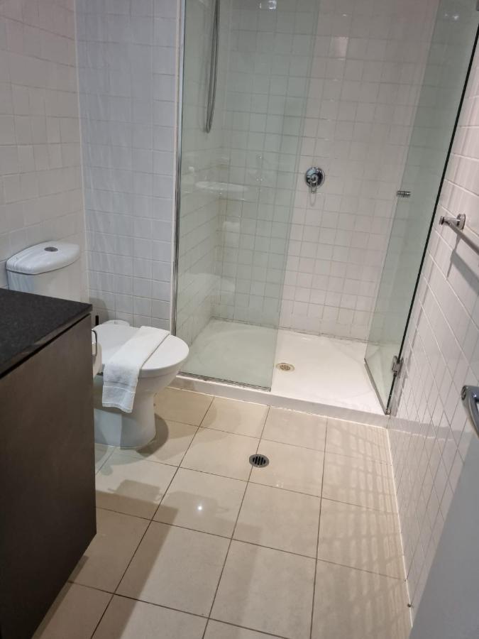 Collins Central 2-Bd Apartment With Pre-Reserve Parking 멜번 외부 사진